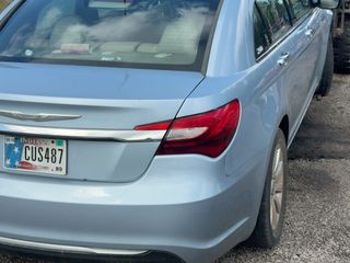 2013 Chrysler 200 Limited - Primary Damage Right Image